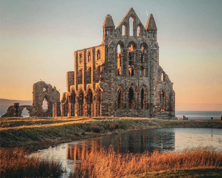 Whitby Abbey, North York Moors National Park ©adve_nturesinyorkshire